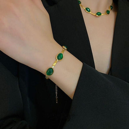 Green Crystal Necklace™ Set With Bracelet